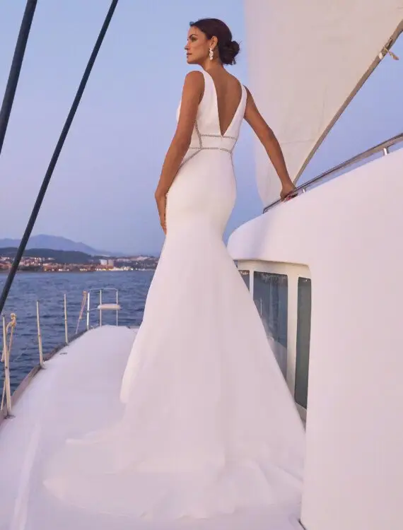 Trouwjurk Athena van Pronovias kopen bij Honeymoonshop 2